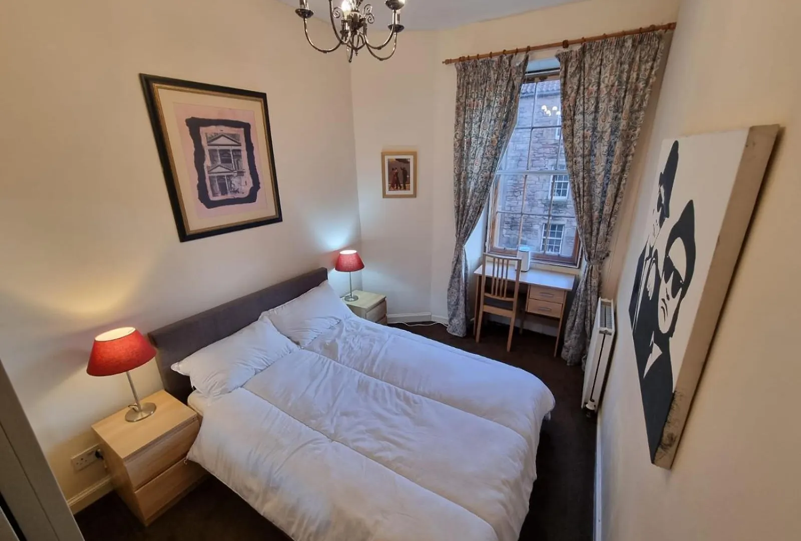 Central 10 Min Walk 2 Royal Mile 爱丁堡 0*,  英国